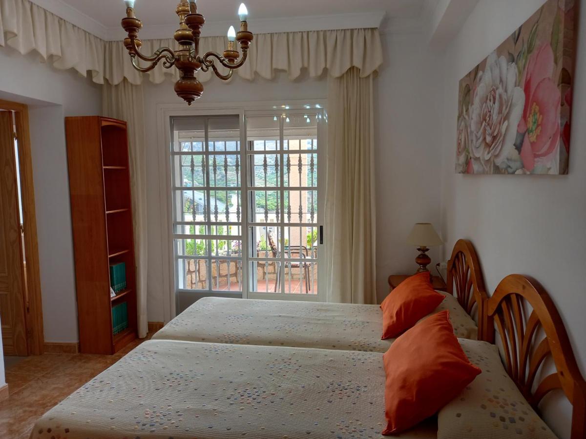 トロクス・コスタ アコモデーション サン ヒル ホーム Bed & Breakfast エクステリア 写真