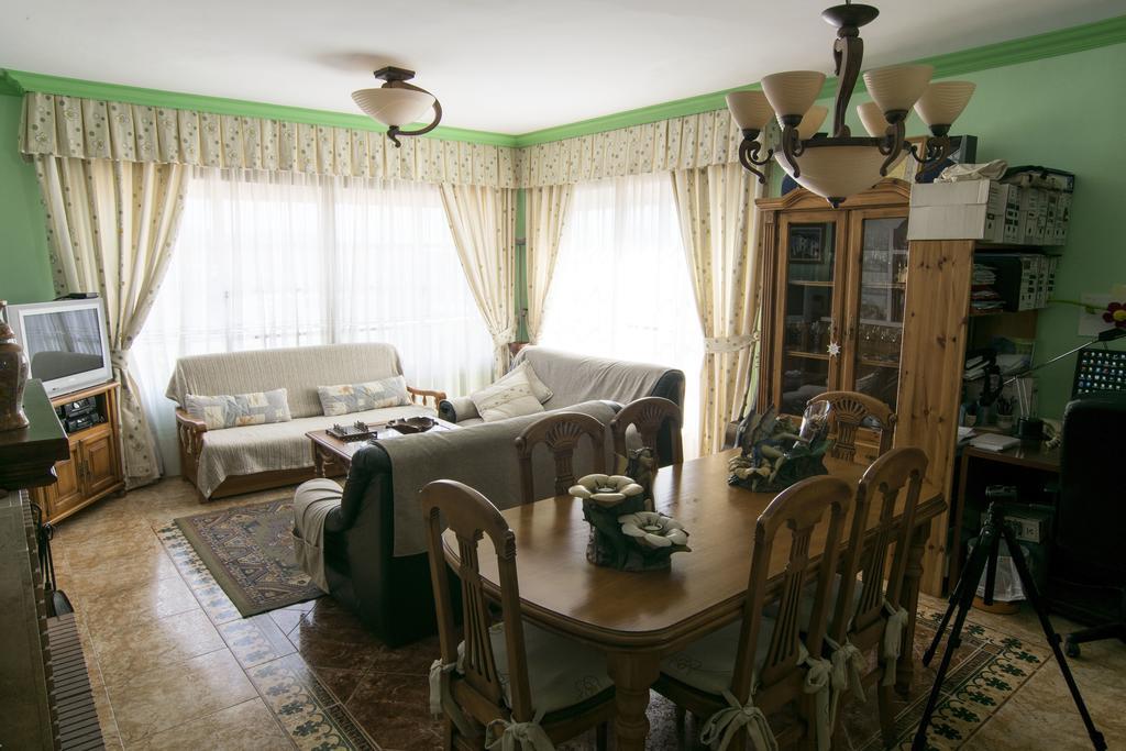 トロクス・コスタ アコモデーション サン ヒル ホーム Bed & Breakfast エクステリア 写真
