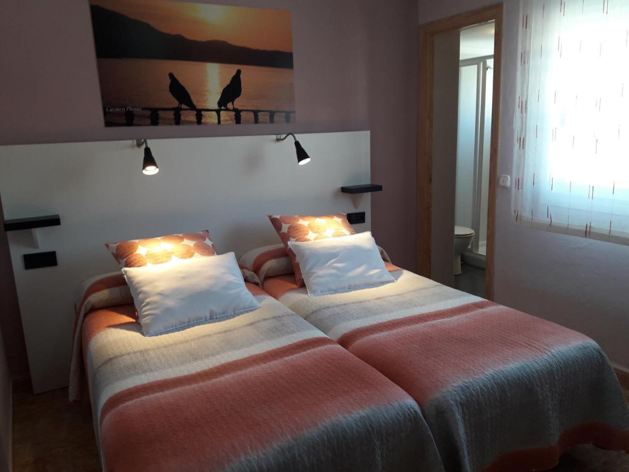 トロクス・コスタ アコモデーション サン ヒル ホーム Bed & Breakfast エクステリア 写真